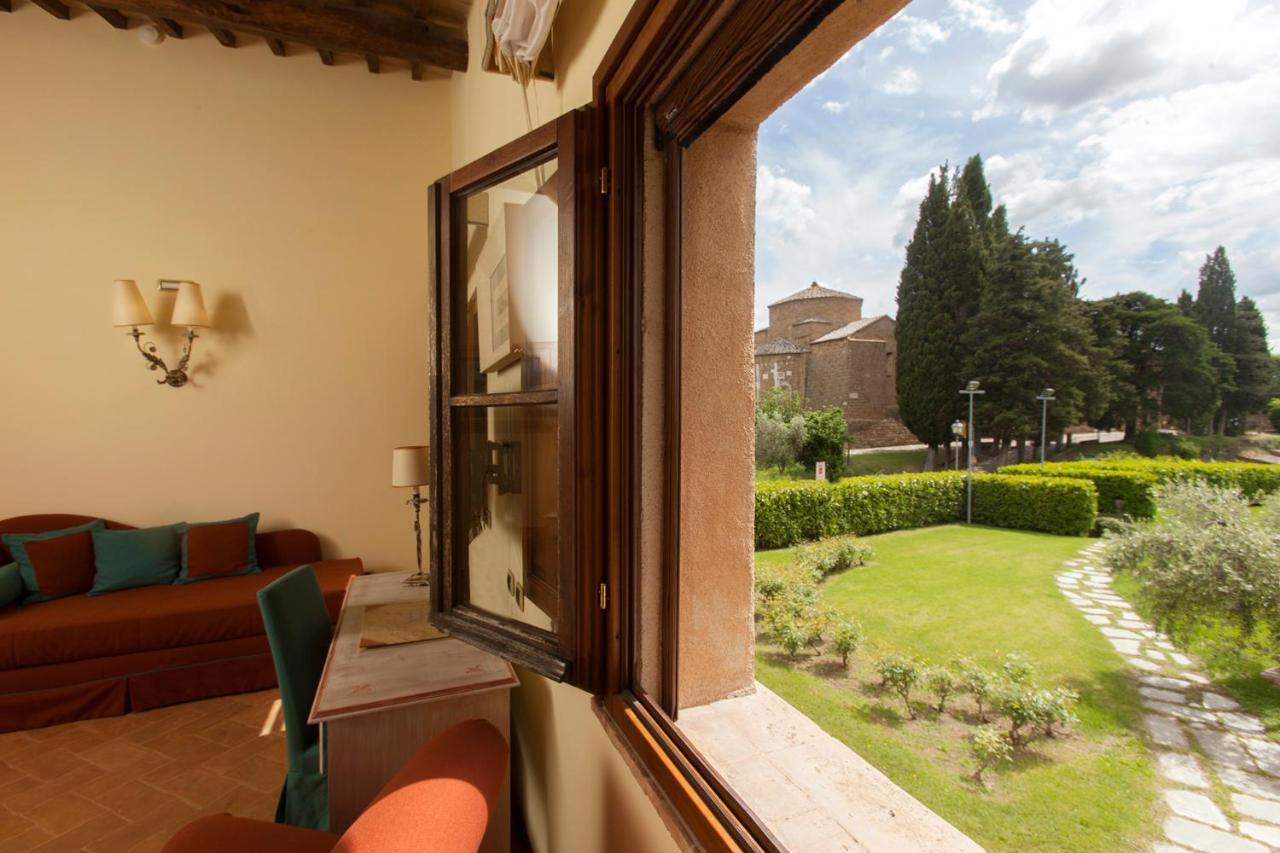 Sovana Hotel & Resort Luaran gambar