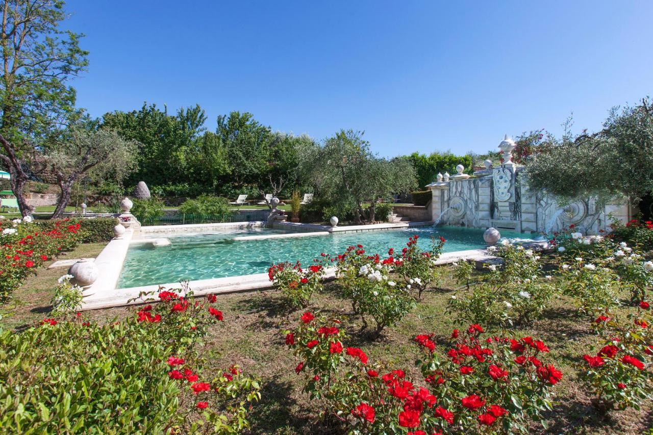 Sovana Hotel & Resort Luaran gambar