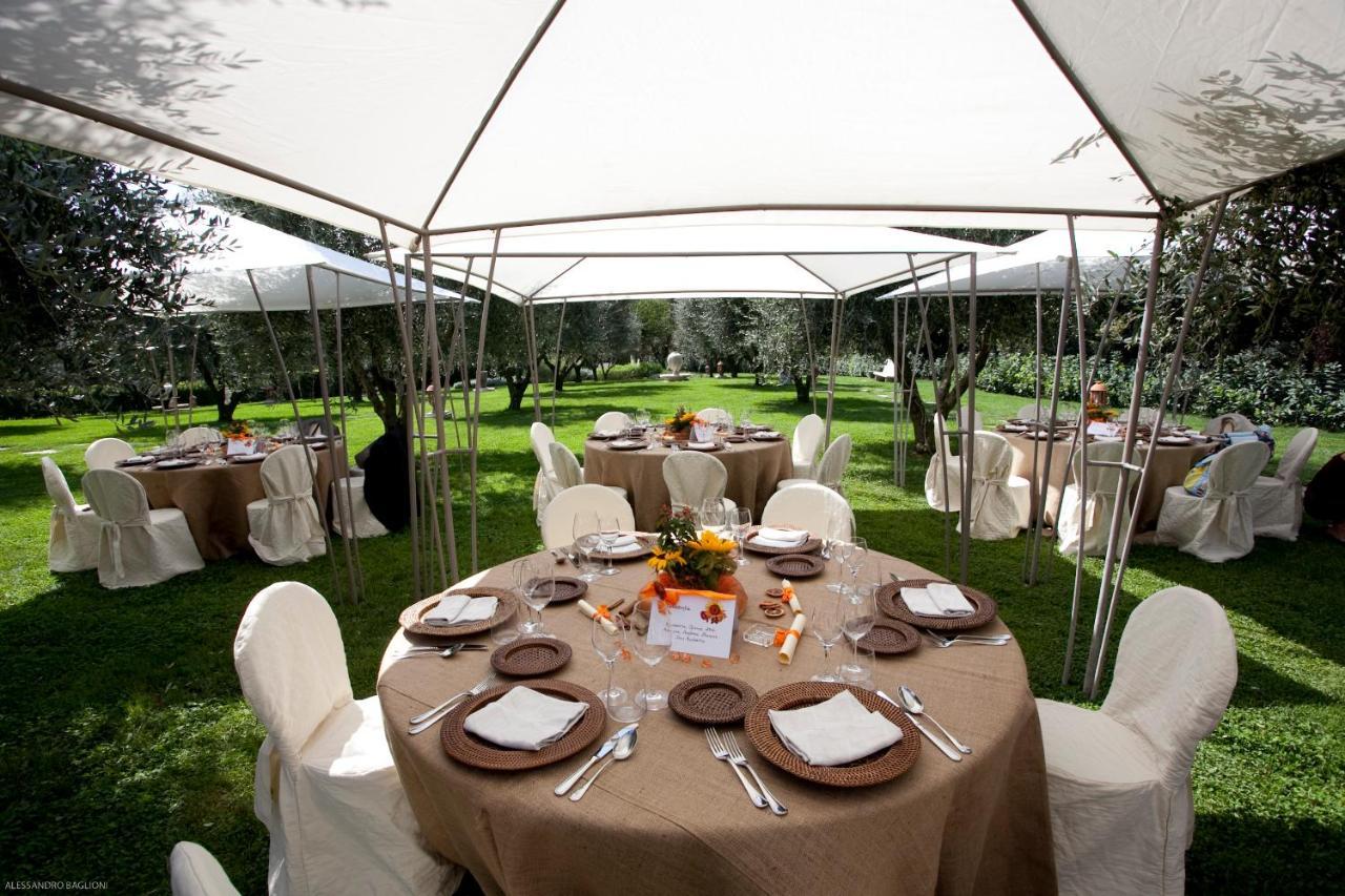 Sovana Hotel & Resort Luaran gambar